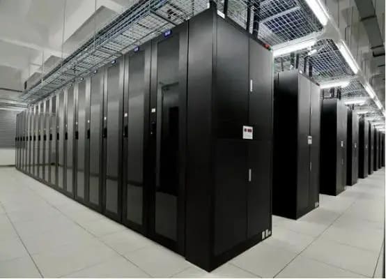 泰州16A机柜租用价格